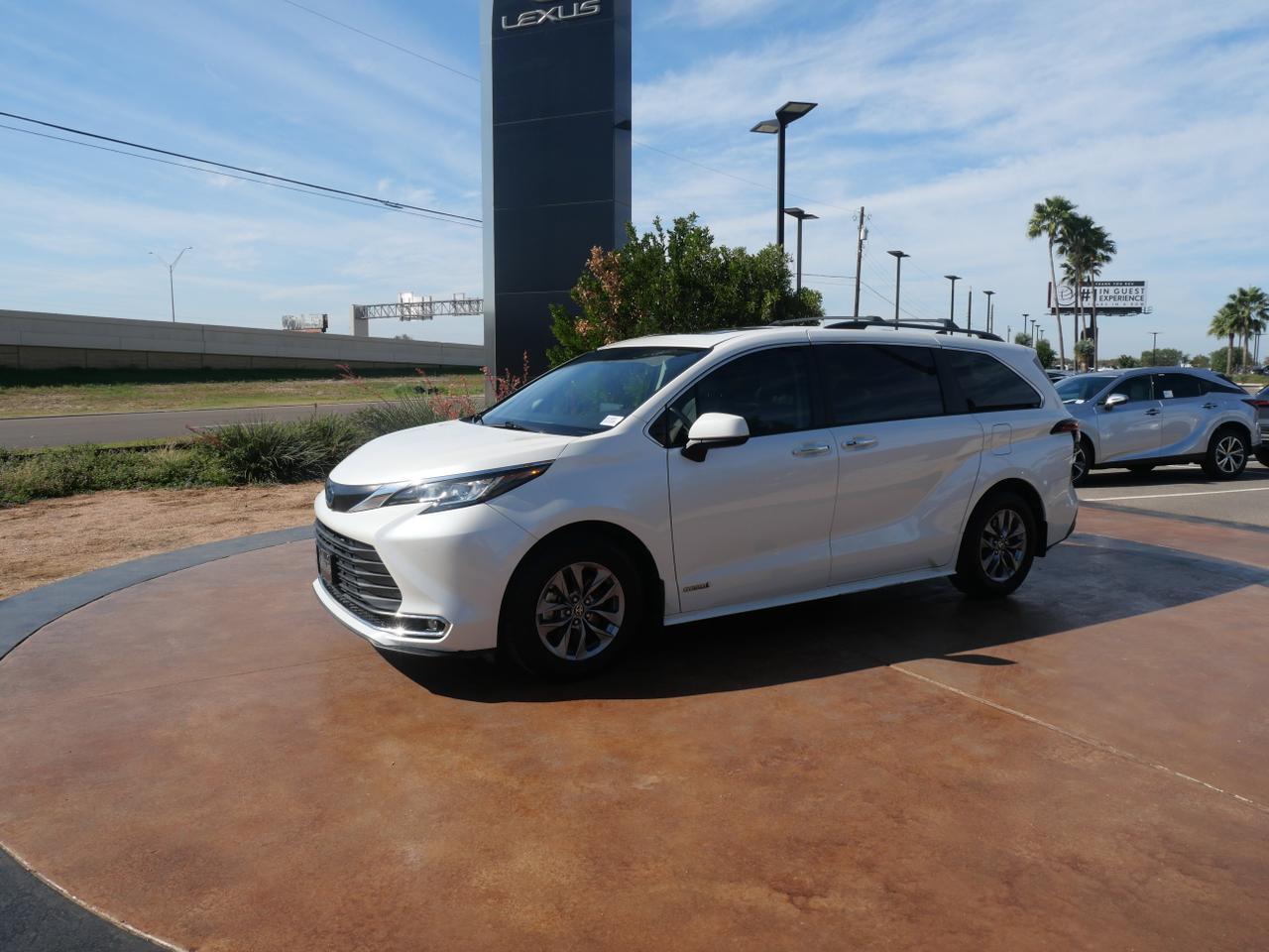 2021 Toyota Sienna XLE San Juan TX