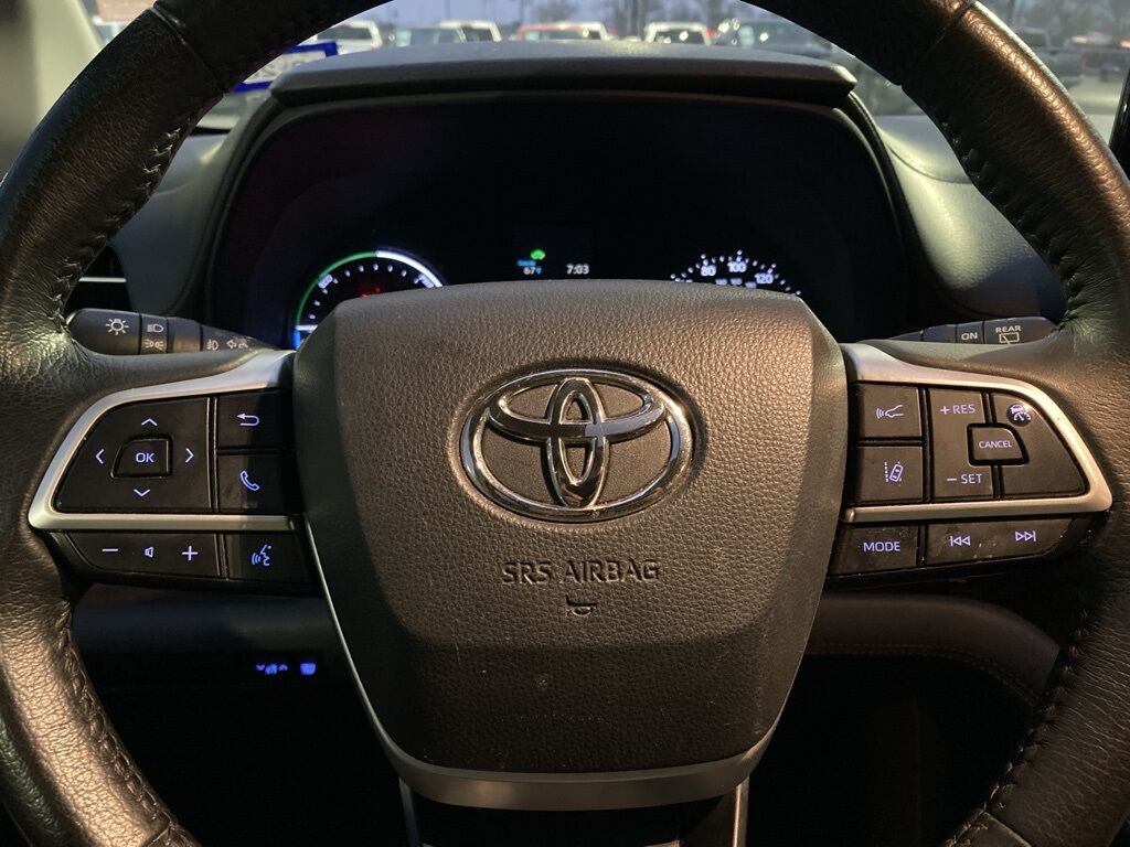 2021 Toyota Sienna XLE San Antonio TX