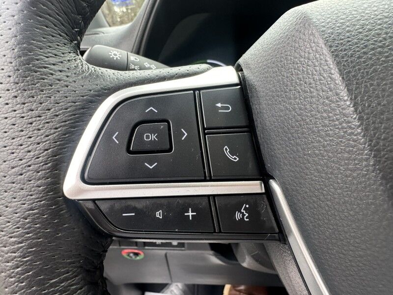 2021 Toyota Sienna XLE Whitinsville MA