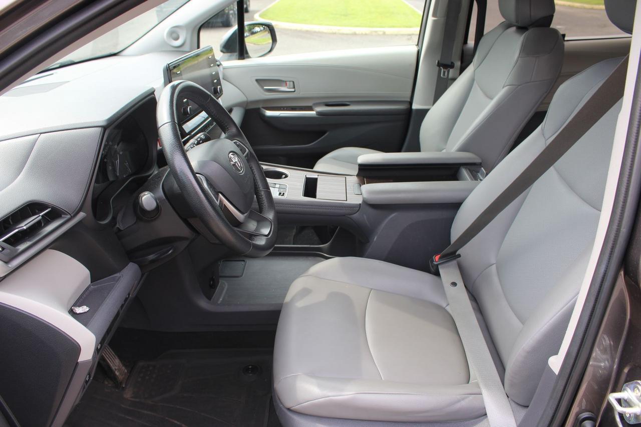 2021 Toyota Sienna XLE Fredericksburg VA