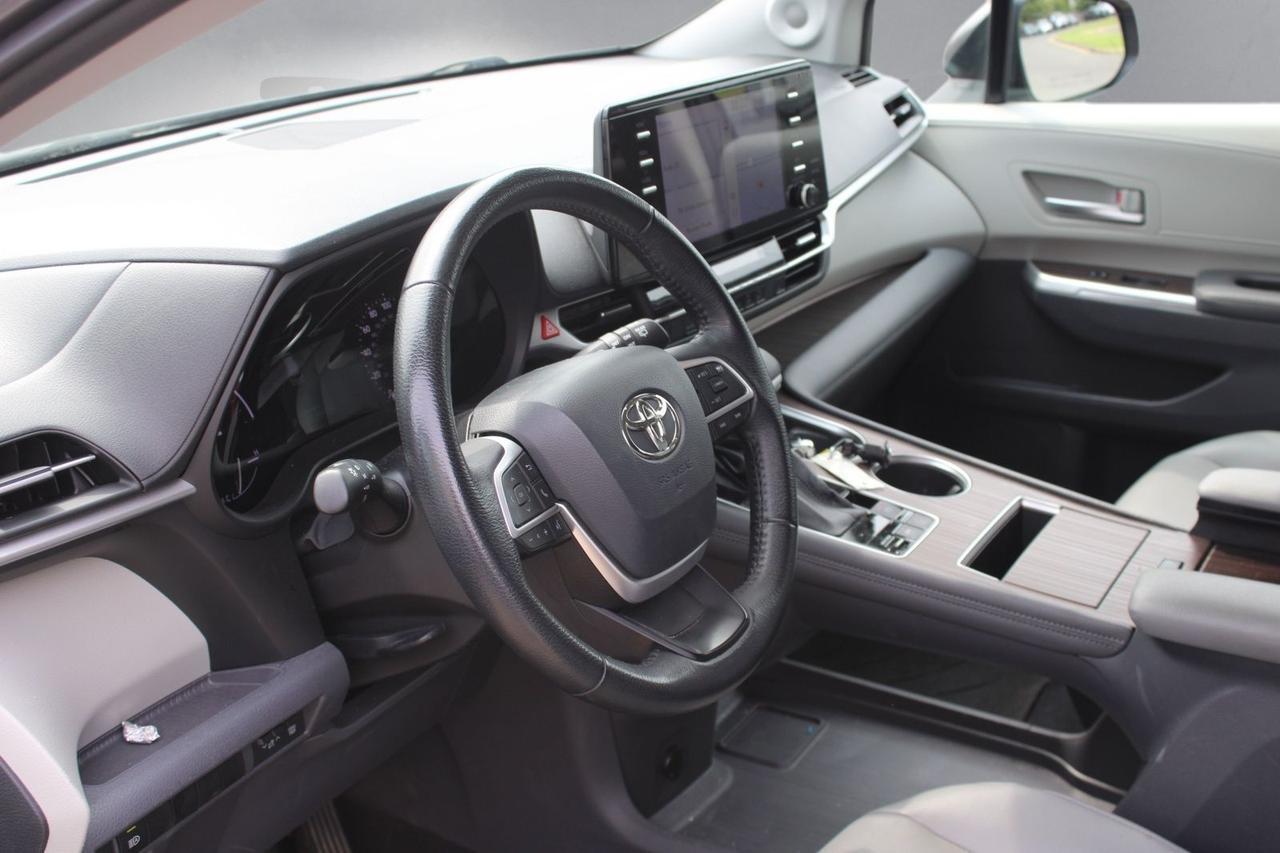 2021 Toyota Sienna XLE Fredericksburg VA