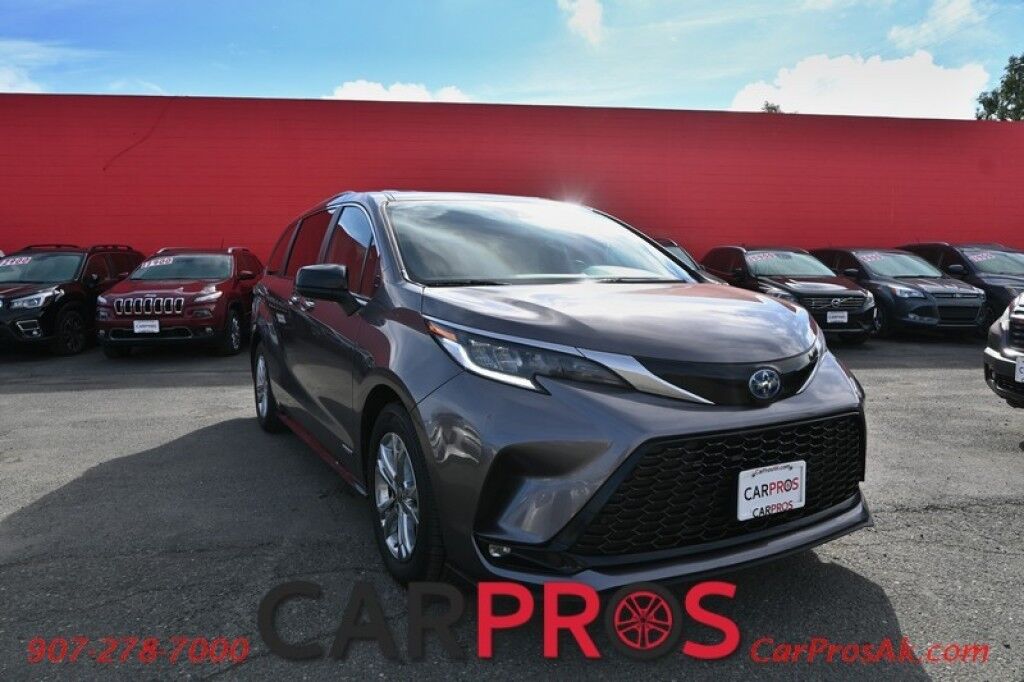2021 Toyota Sienna XSE - 2.5L - Automatic - All Wheel Drive - Powered Heated Leather Seats - Backup Camera - Navigation - Push To Start - Keyless Entry - Bluetooth - Sunroof - 3rd Row Seating Anchorage AK