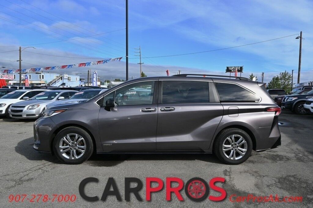 2021 Toyota Sienna XSE - 2.5L - Automatic - All Wheel Drive - Powered Heated Leather Seats - Backup Camera - Navigation - Push To Start - Keyless Entry - Bluetooth - Sunroof - 3rd Row Seating Anchorage AK