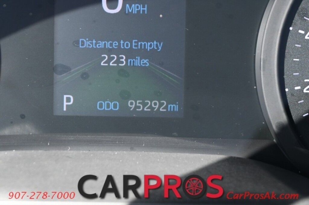 2021 Toyota Sienna XSE - 2.5L - Automatic - All Wheel Drive - Powered Heated Leather Seats - Backup Camera - Navigation - Push To Start - Keyless Entry - Bluetooth - Sunroof - 3rd Row Seating Anchorage AK