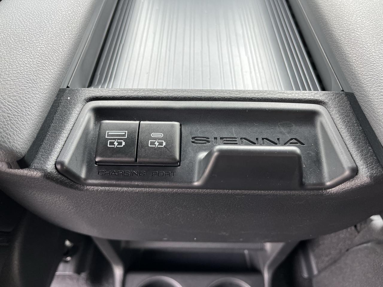 2021 Toyota Sienna XSE 7 Passenger Stafford VA