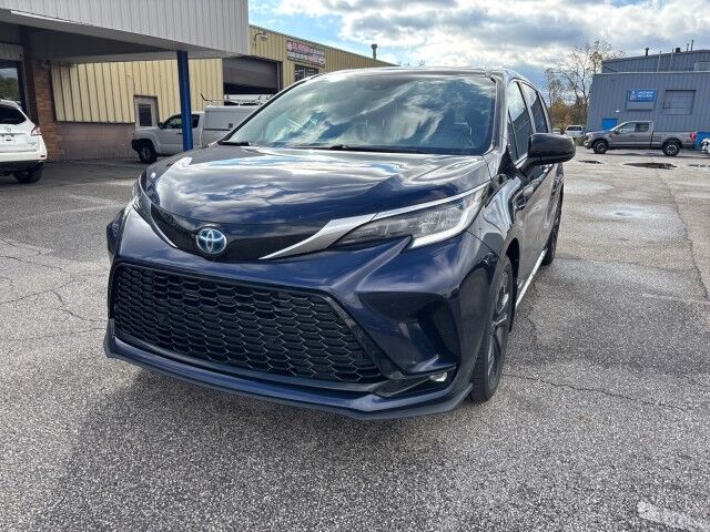 2021 Toyota Sienna XSE Cleveland OH