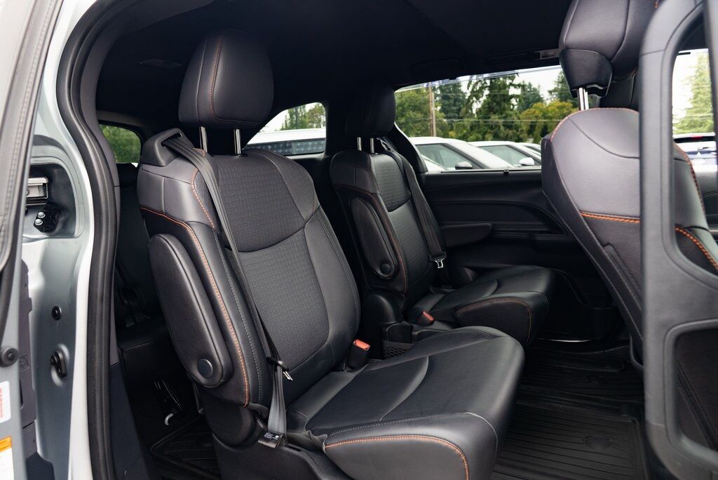 2021 Toyota Sienna XSE Milwaukie OR