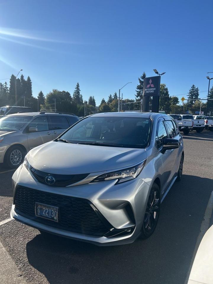 2021 Toyota Sienna XSE