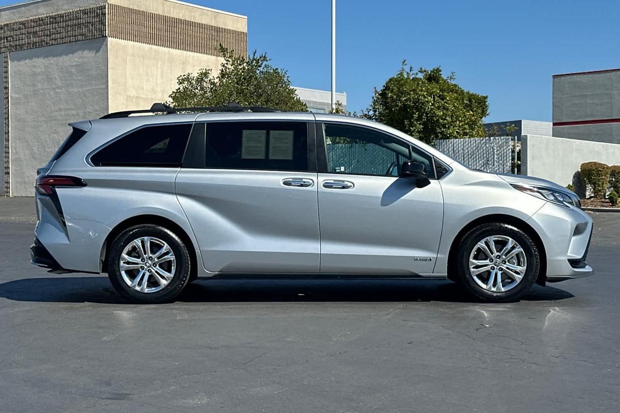 2021 Toyota Sienna XSE Roseville CA