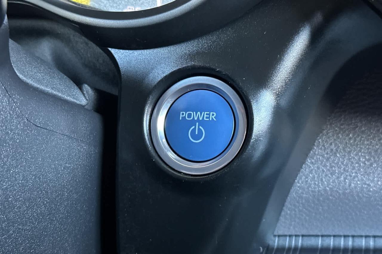 2021 Toyota Sienna XSE Roseville CA