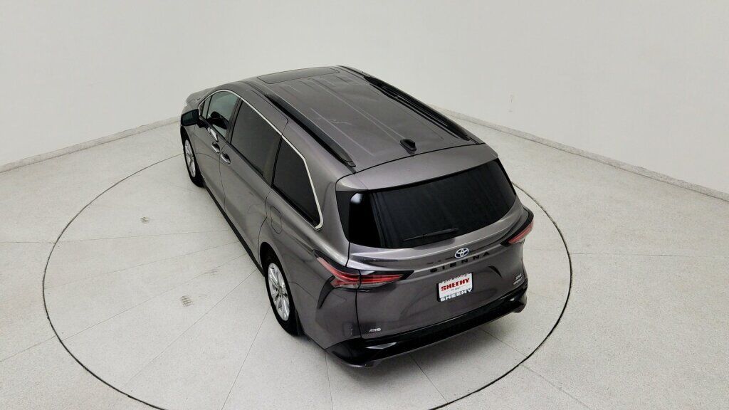 2021 Toyota Sienna XSE Laurel MD