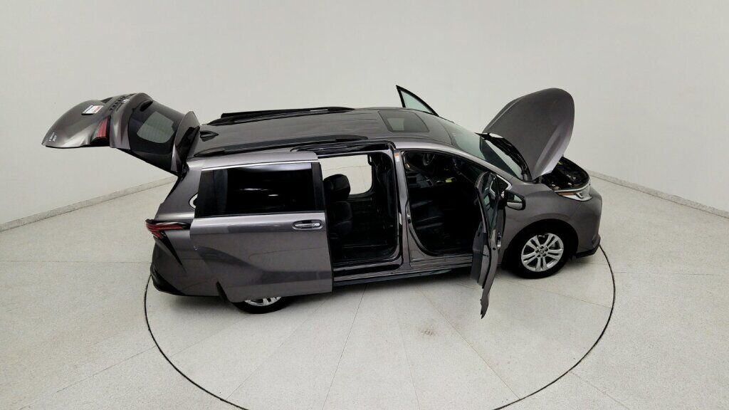 2021 Toyota Sienna XSE Laurel MD