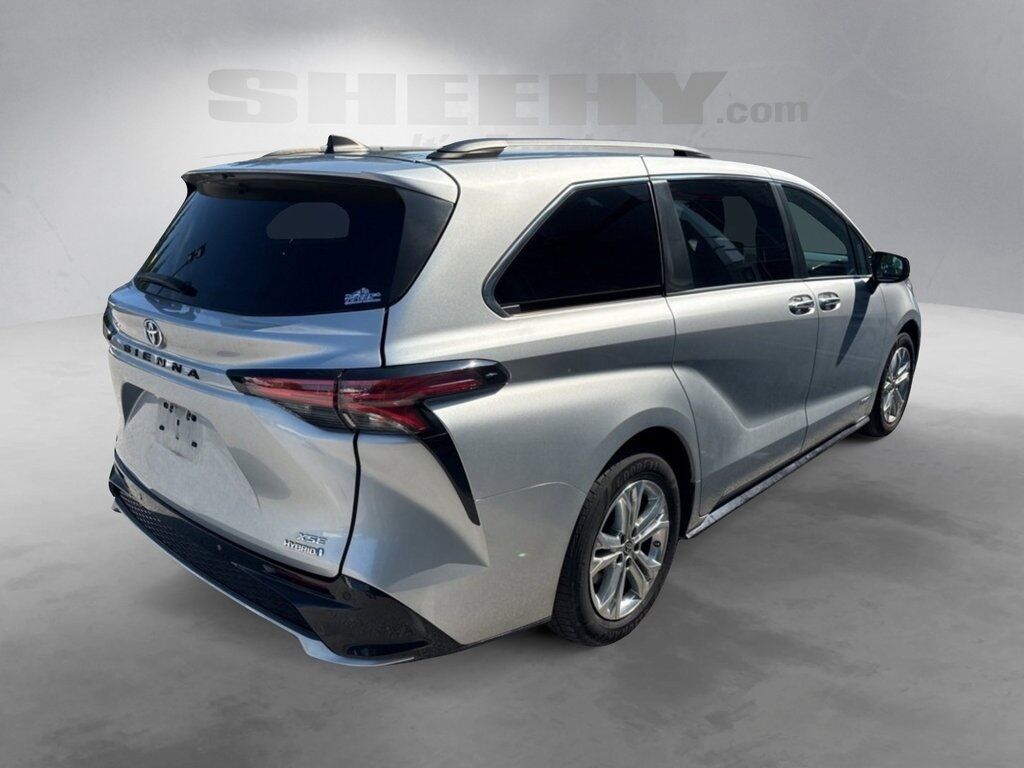 2021 Toyota Sienna XSE