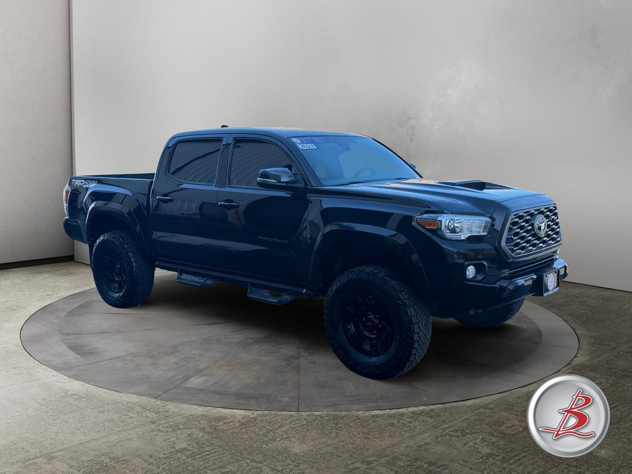 2021 Toyota TACOMA 4WD
