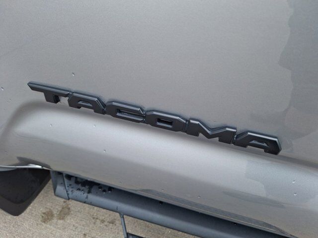 2021 Toyota Tacoma 2WD SR5 Hurst TX