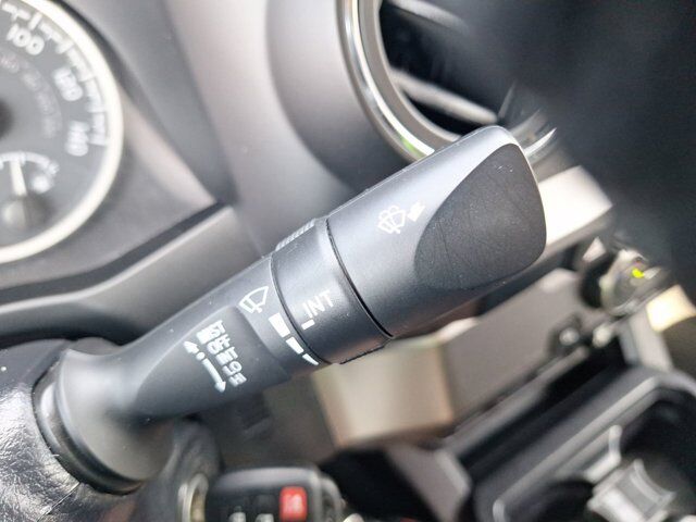 2021 Toyota Tacoma 2WD SR5 Hurst TX