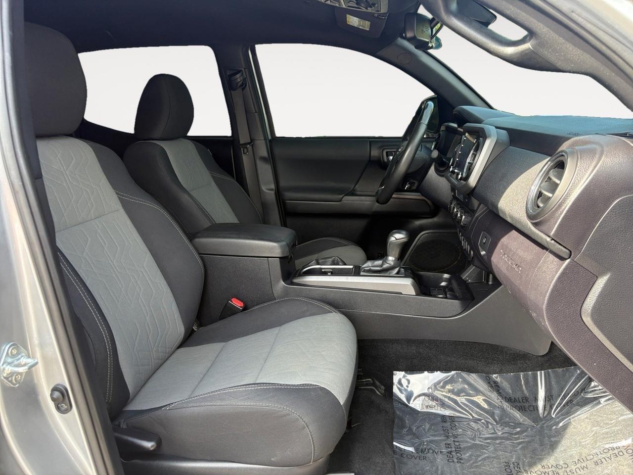 2021 Toyota Tacoma 4WD SR5, 4X4, TOWING PACKAGE, BLUETOOTH, ADAPTIVE CRUISE CONTROL, BED LINER, FEDNER FLARES, KEYLESS ENTRY, KEYLESS START, ONLY 60K MILES, THE KEYS ARE WAITING FOR YOU! Virginia Beach VA