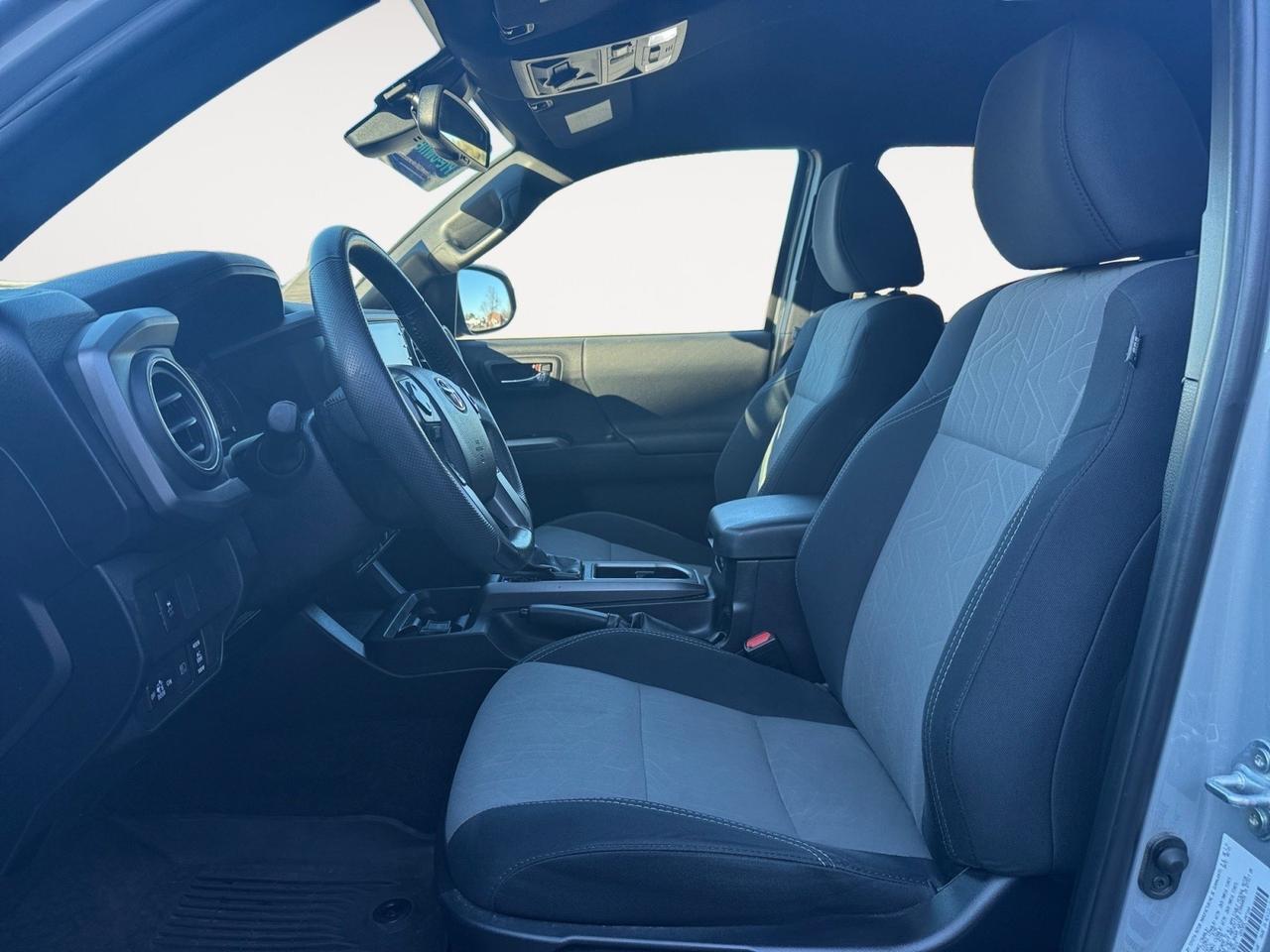 2021 Toyota Tacoma 4WD TRD OFF-ROAD, TOW PACKAGE, SLIDING REAR WINDOW, BACKUP CAMERA, BED LINER, BLUETOOTH, POWER MIRRORS, COME AND TEST DRIVE THIS TOYOTA TACOMA TODAY!