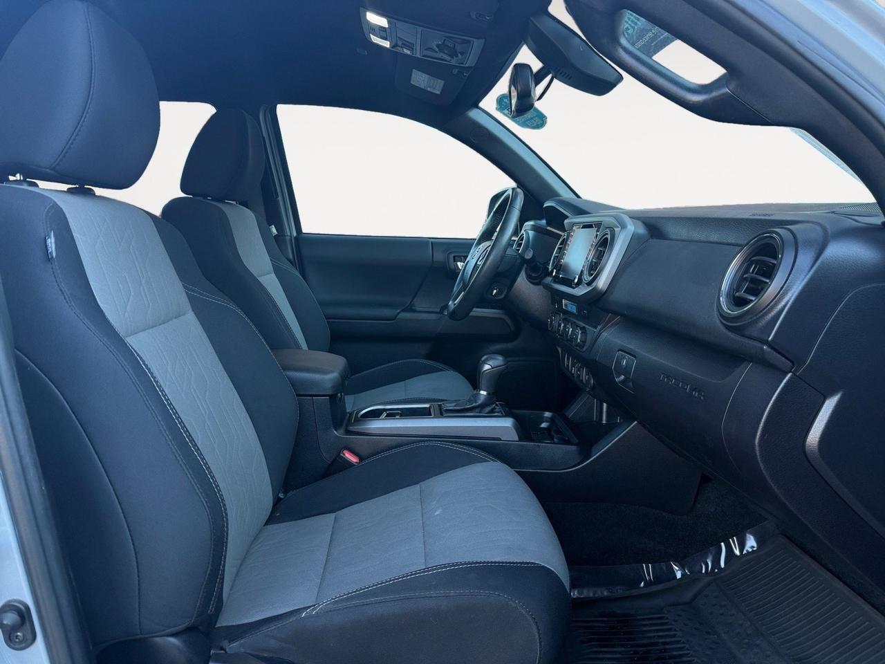 2021 Toyota Tacoma 4WD TRD OFF-ROAD, TOW PACKAGE, SLIDING REAR WINDOW, BACKUP CAMERA, BED LINER, BLUETOOTH, POWER MIRRORS, COME AND TEST DRIVE THIS TOYOTA TACOMA TODAY! Norfolk VA