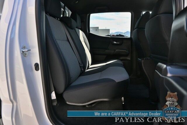 2021 Toyota Tacoma 4WD TRD Off Road / 4X4 / Crew Cab / Power Premium Cloth Seats / Lane Departure & Blind Spot Alert / Apple CarPlay & Android Auto / Back Up Camera / Color Matched Leer Canopy / Keyless Entry & Start / Tow Pkg Anchorage AK