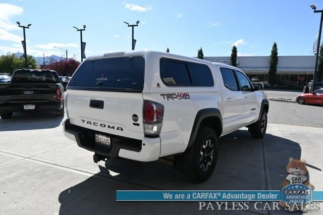 2021 Toyota Tacoma 4WD TRD Off Road / 4X4 / Crew Cab / Power Premium Cloth Seats / Lane Departure & Blind Spot Alert / Apple CarPlay & Android Auto / Back Up Camera / Color Matched Leer Canopy / Keyless Entry & Start / Tow Pkg Anchorage AK