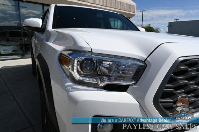 2021 Toyota Tacoma 4WD TRD Off Road / 4X4 / Crew Cab / Power Premium Cloth Seats / Lane Departure & Blind Spot Alert / Apple CarPlay & Android Auto / Back Up Camera / Color Matched Leer Canopy / Keyless Entry & Start / Tow Pkg Anchorage AK