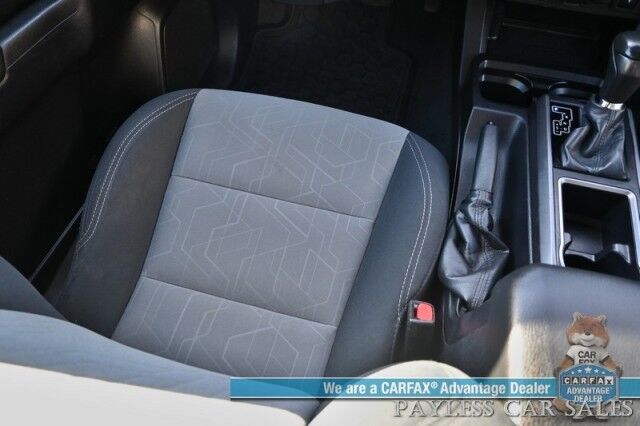 2021 Toyota Tacoma 4WD TRD Off Road / 4X4 / Crew Cab / Premium Cloth Seats / Adaptive Cruise Control / Lane Departure Alert / Apple CarPlay & Android Auto / Back Up Camera / Bed Liner / Keyless Entry & Start / Tow Pkg Anchorage AK