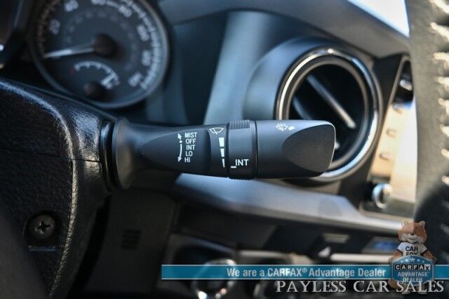2021 Toyota Tacoma 4WD TRD Off Road / 4X4 / Crew Cab / Premium Cloth Seats / Adaptive Cruise Control / Lane Departure Alert / Apple CarPlay & Android Auto / Back Up Camera / Bed Liner / Keyless Entry & Start / Tow Pkg Anchorage AK
