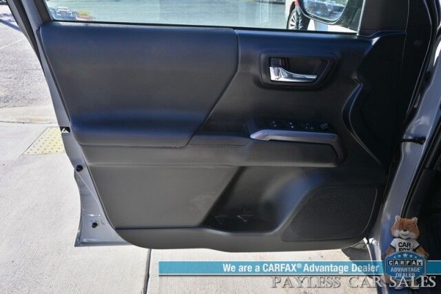 2021 Toyota Tacoma 4WD TRD Off Road / 4X4 / Crew Cab / Premium Cloth Seats / Adaptive Cruise Control / Lane Departure Alert / Apple CarPlay & Android Auto / Back Up Camera / Bed Liner / Keyless Entry & Start / Tow Pkg Anchorage AK