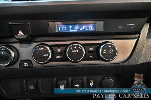 2021 Toyota Tacoma 4WD TRD Off Road / 4X4 / Crew Cab / Premium Cloth Seats / Adaptive Cruise Control / Lane Departure Alert / Apple CarPlay & Android Auto / Back Up Camera / Bed Liner / Keyless Entry & Start / Tow Pkg Anchorage AK