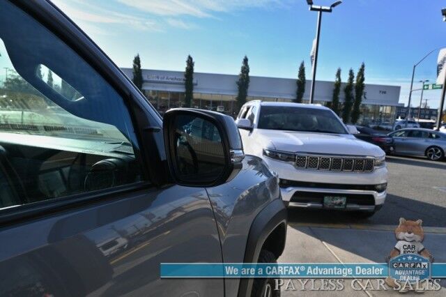 2021 Toyota Tacoma 4WD TRD Off Road / 4X4 / Crew Cab / Premium Cloth Seats / Adaptive Cruise Control / Lane Departure Alert / Apple CarPlay & Android Auto / Back Up Camera / Bed Liner / Keyless Entry & Start / Tow Pkg Anchorage AK