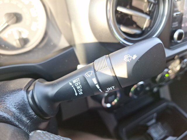 2021 Toyota Tacoma 4WD TRD Off-Road Hurst TX