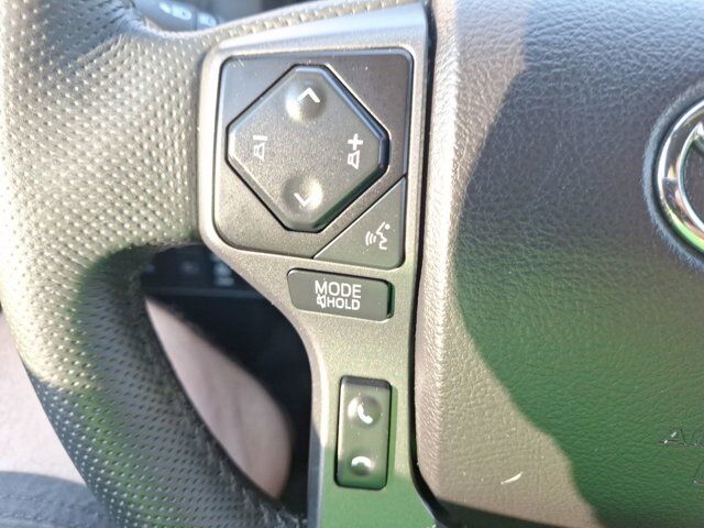 2021 Toyota Tacoma 4WD TRD Off-Road Hurst TX