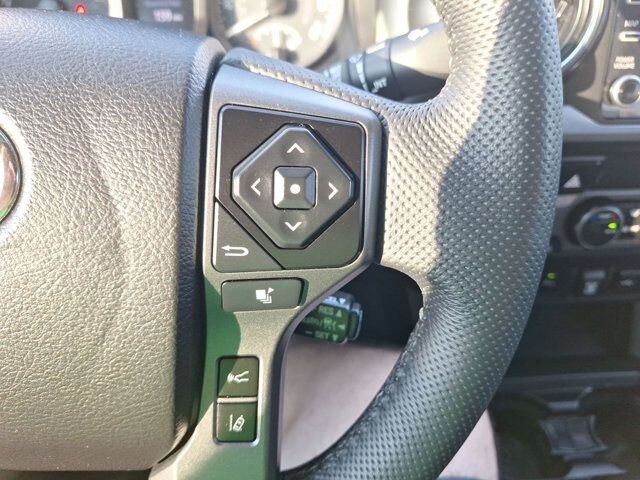2021 Toyota Tacoma 4WD TRD Off-Road Hurst TX