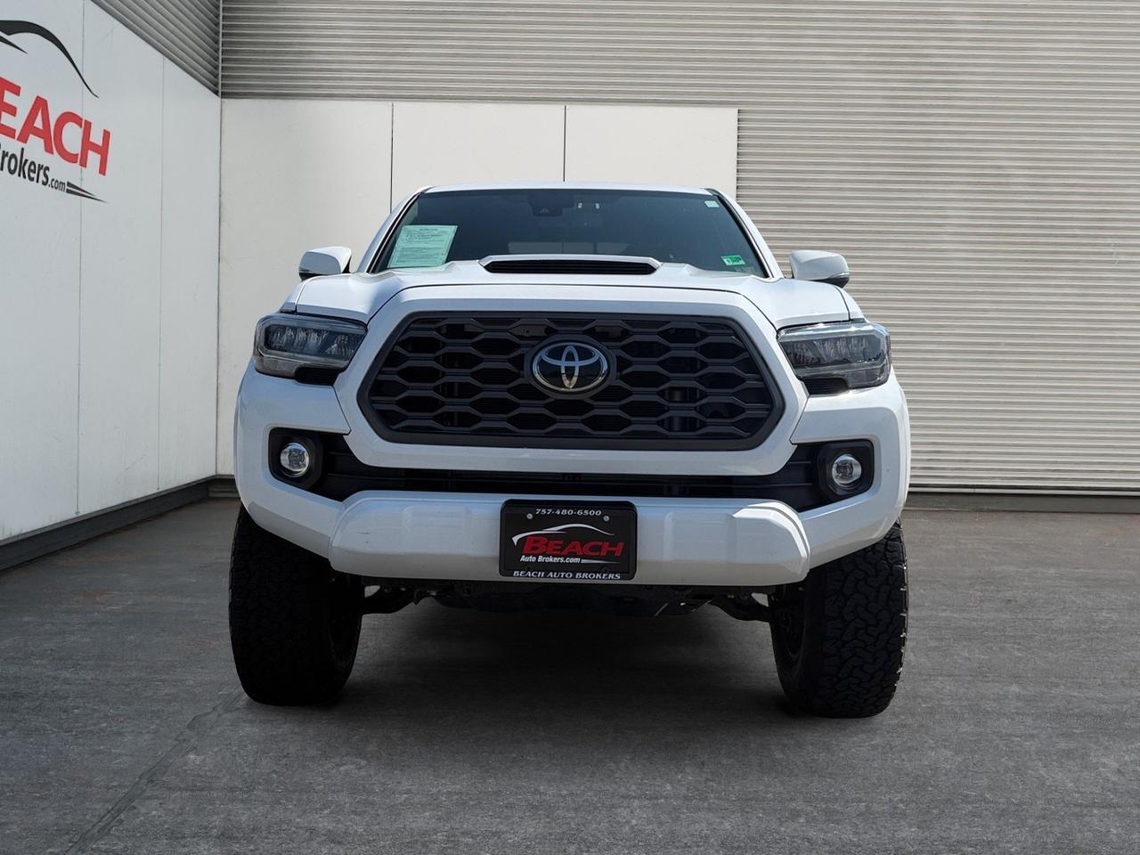 2021 Toyota Tacoma 4WD TRD Sport, WIFI, REMOTE KEYLESS ENTRY, ADAPTIVE CRUISE CONTROL, PUSH BUTTON START, DAY-NIGHT REARVIEW MIRROR, POWER REAR WINDOW, TINTED WINDOWS, CLEAN CARFAX, ONLY 1 OWNER! Norfolk VA