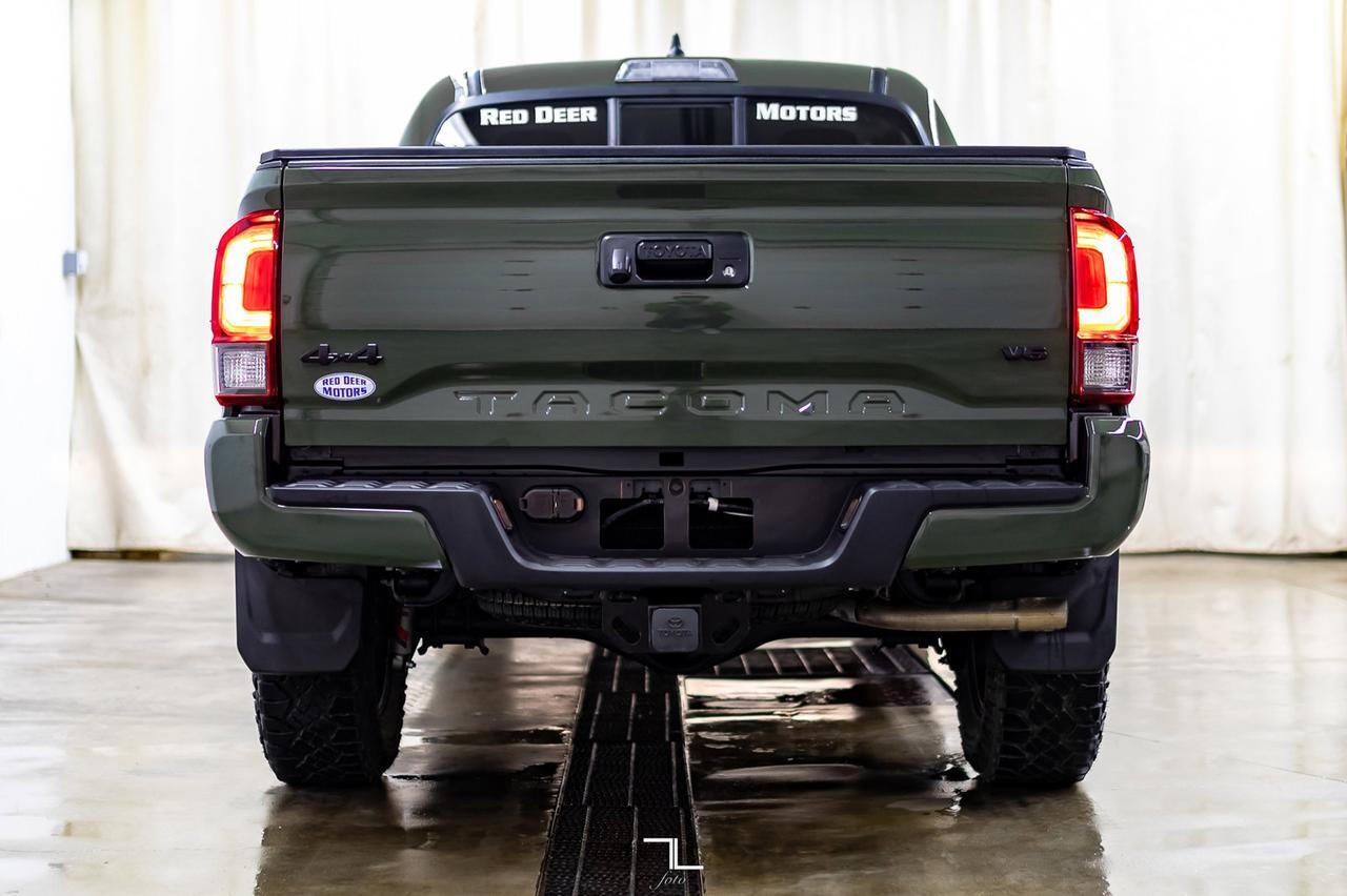 2021 Toyota Tacoma 4x4 Double Cab Nightshade SR5 BCam Red Deer AB