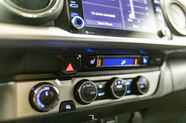 2021 Toyota Tacoma 4x4 Double Cab Nightshade SR5 BCam Red Deer AB