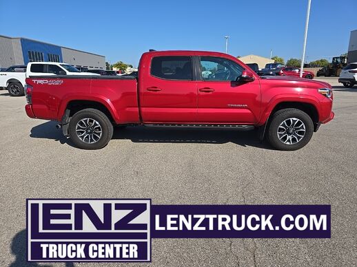 2021_Toyota_Tacoma_4x4 Double Cab TRD Sport_ Fond du Lac WI