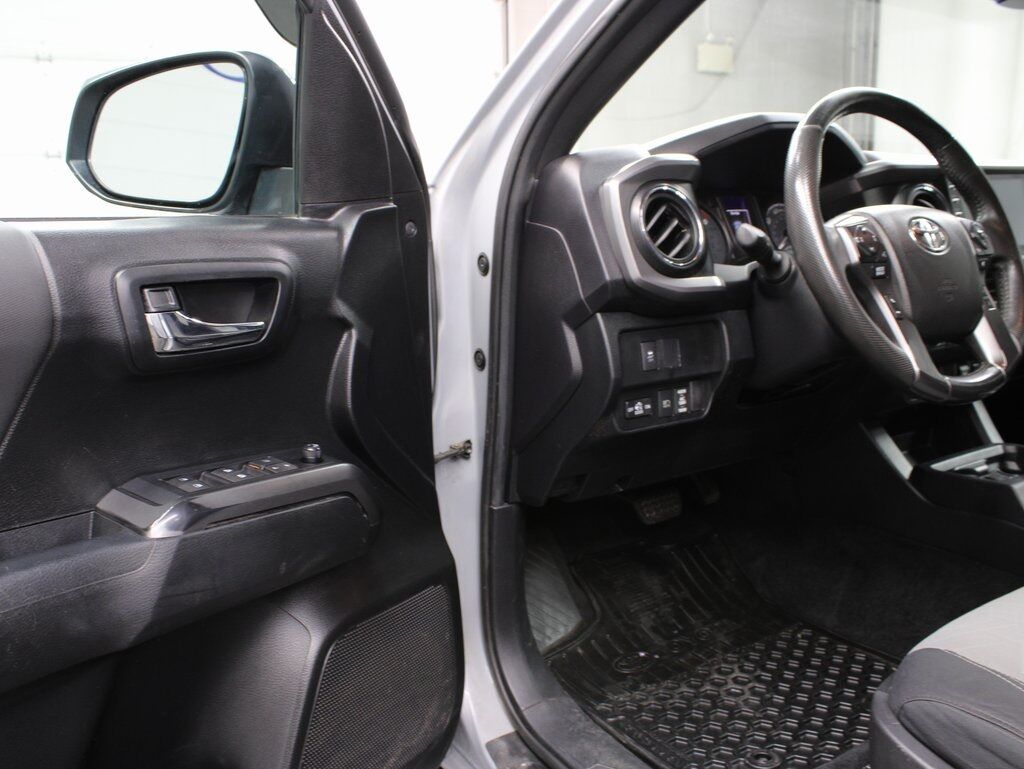 2021 Toyota Tacoma 4x4 Double Cab TRD Sport Fond du Lac WI