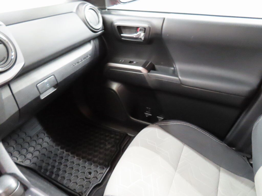 2021 Toyota Tacoma 4x4 Double Cab TRD Sport Fond du Lac WI
