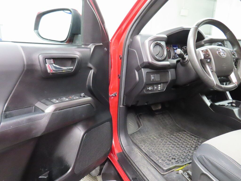 2021 Toyota Tacoma 4x4 Double Cab TRD Sport Fond du Lac WI