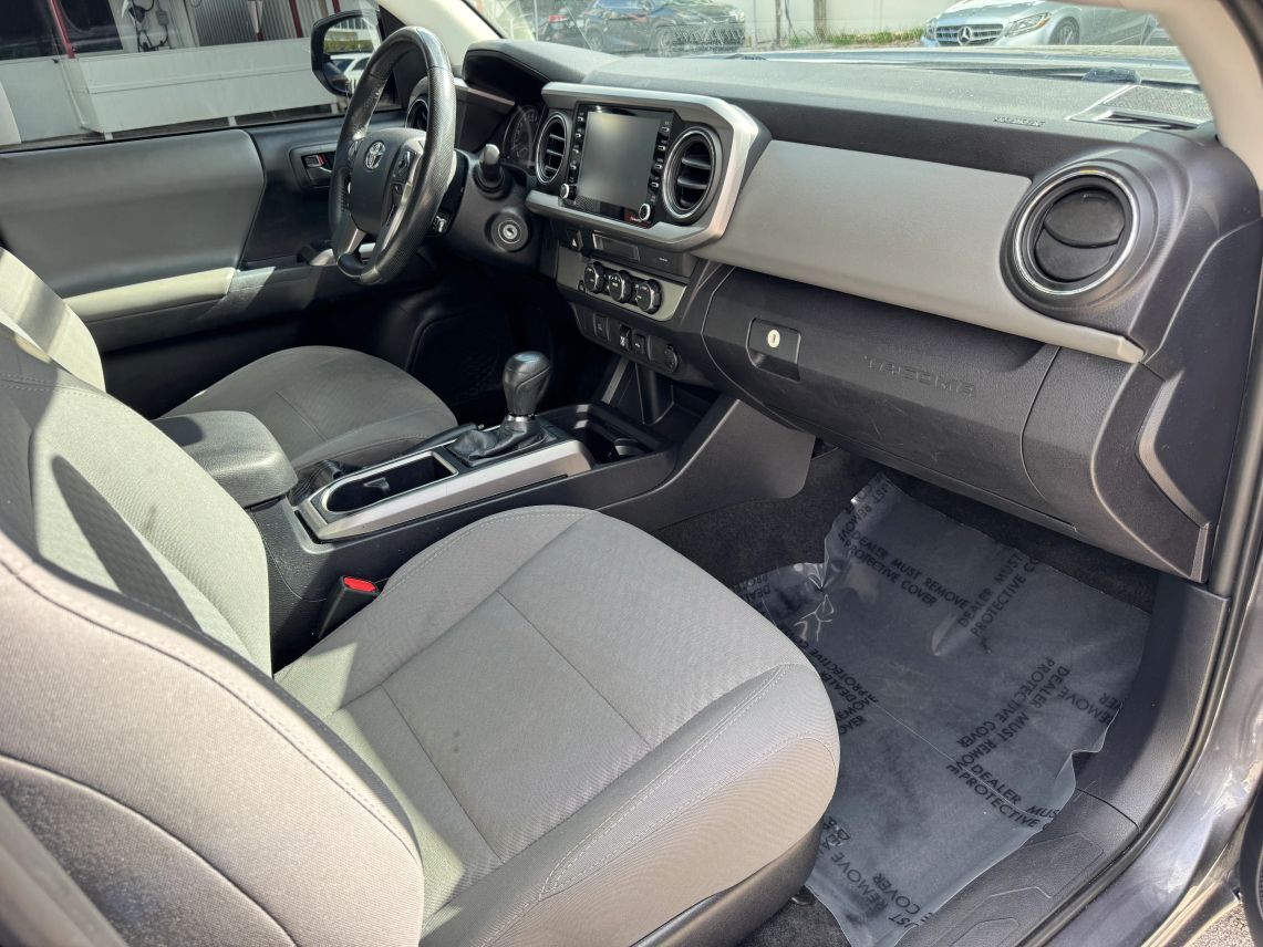 2021 Toyota Tacoma Double Cab SR5 Pickup 4D 5 ft