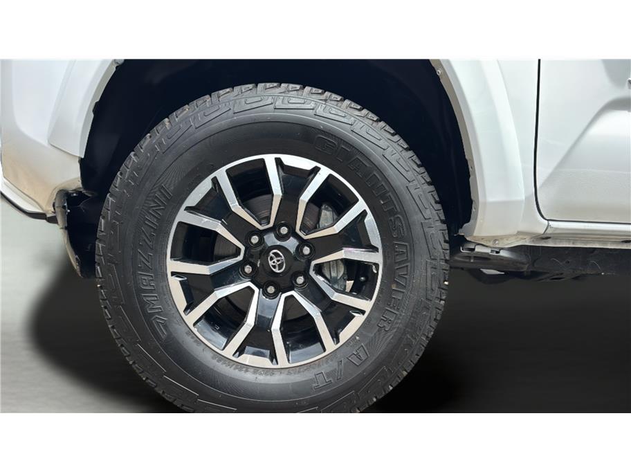 2021 Toyota Tacoma Double Cab TRD Sport Pickup 4D 5 ft Folsom CA