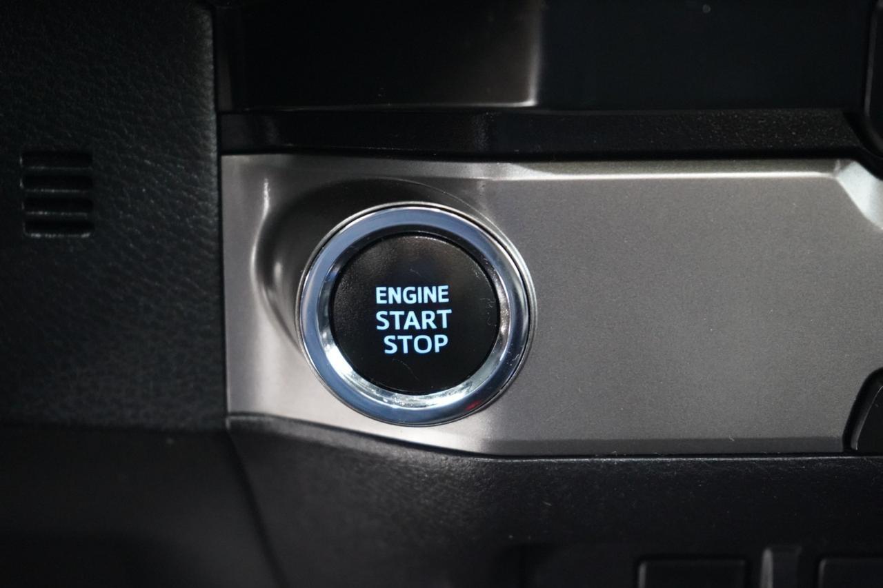 2021 Toyota Tacoma LIMITED V6 DOUBLE CAB TOYOTA SAFETY SENSE NAVIGATION SUNROOF LEA Carrollton TX