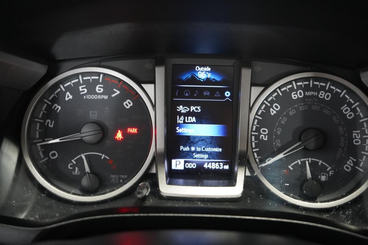 2021 Toyota Tacoma LIMITED V6 DOUBLE CAB TOYOTA SAFETY SENSE NAVIGATION SUNROOF LEA Carrollton TX