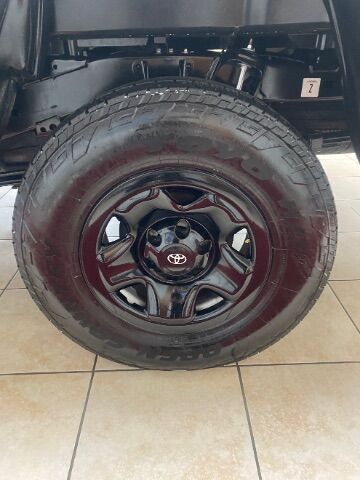 2021 Toyota Tacoma SR *** Adaptive Cruise Control ** Back-up Camera ** Bluetooth Connection ** Charlotte NC