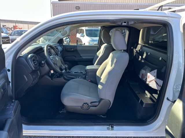 2021 Toyota Tacoma SR Extended Cab w/ Work Cap & Ladder Rack Ashland VA