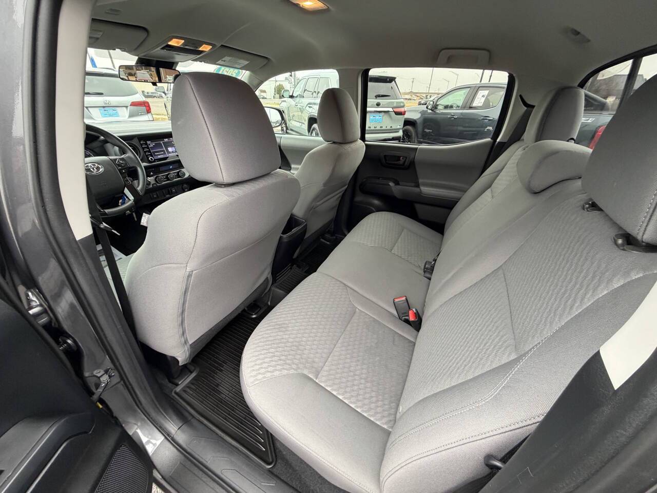 2021 Toyota Tacoma SR V6 4x4 4dr Double Cab 5.0 ft SB Eldridge IA