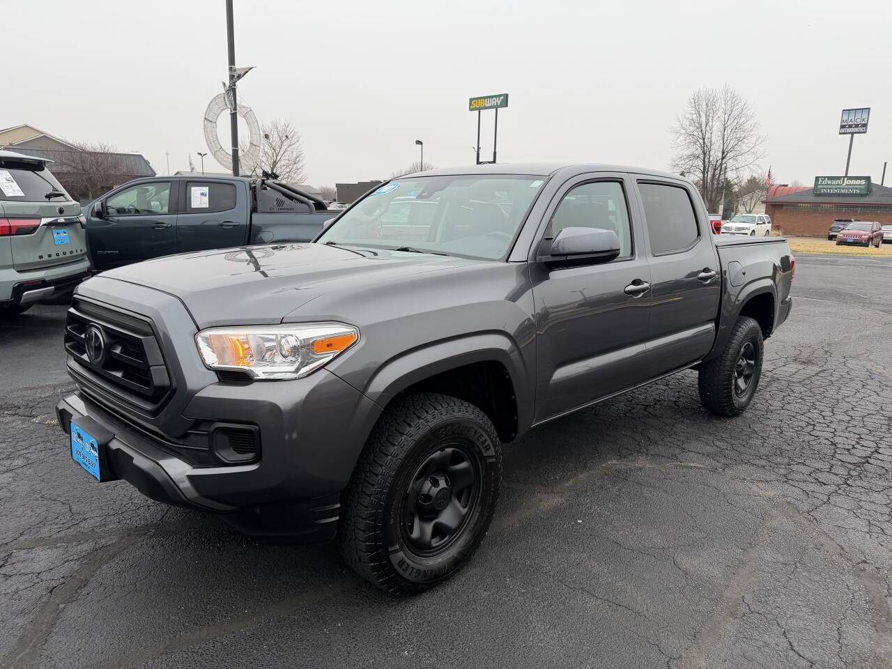 2021 Toyota Tacoma SR V6 4x4 4dr Double Cab 5.0 ft SB Eldridge IA