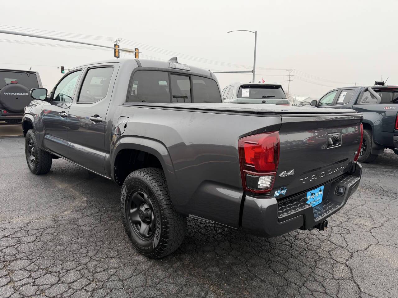 2021 Toyota Tacoma SR V6 4x4 4dr Double Cab 5.0 ft SB Eldridge IA